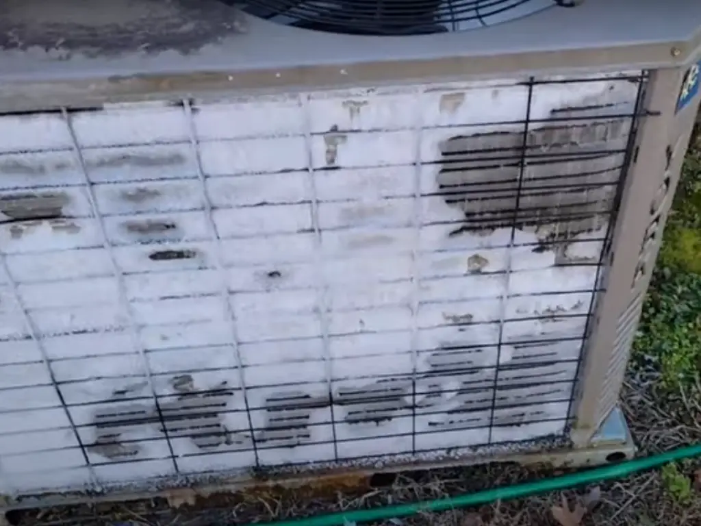 Warmtepomp vol met ijs