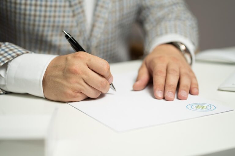 Energiecontract tekenen en vergelijken