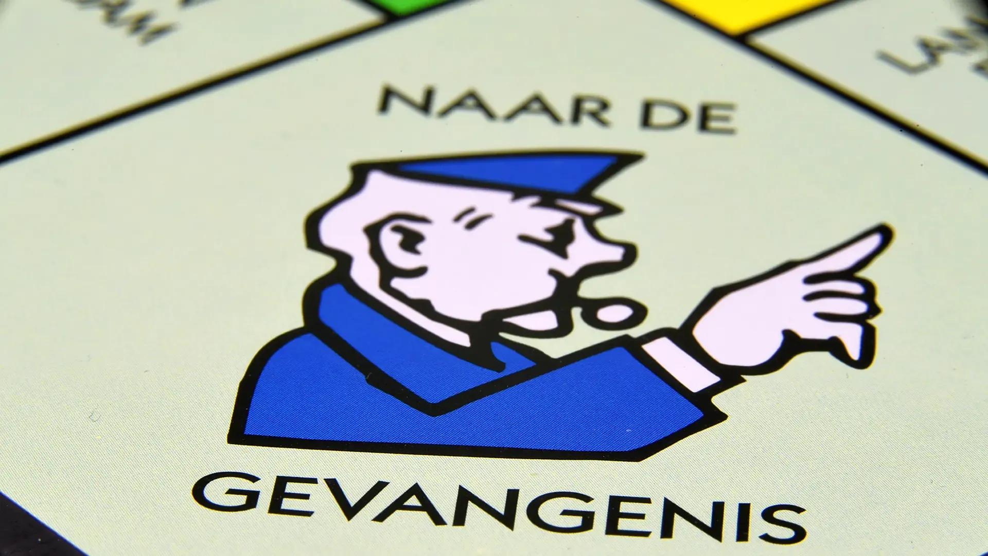 Fraude bij installatiebedrijf leidt tot celstraf van achttien maanden