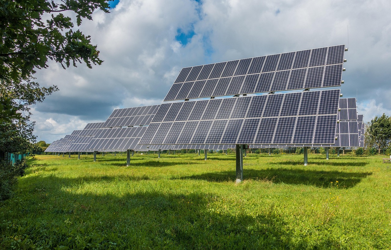 Clean tech import uit China: risico voor jouw thuisenergie