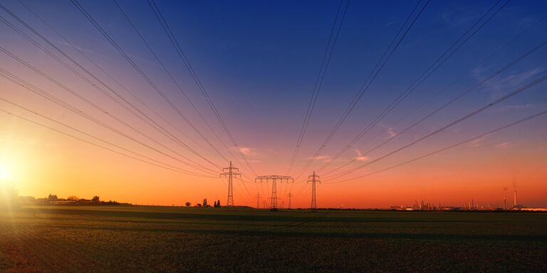Versterkte stroomverbinding tussen Antwerpen en Nederland vergroot energiezekerheid voor huishoudens